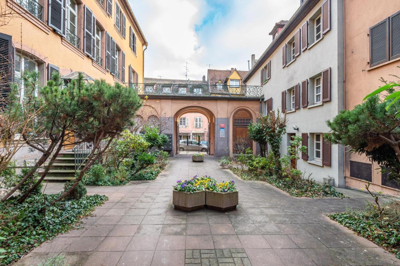 Halte De La Commanderie Apartman Colmar Kültér fotó